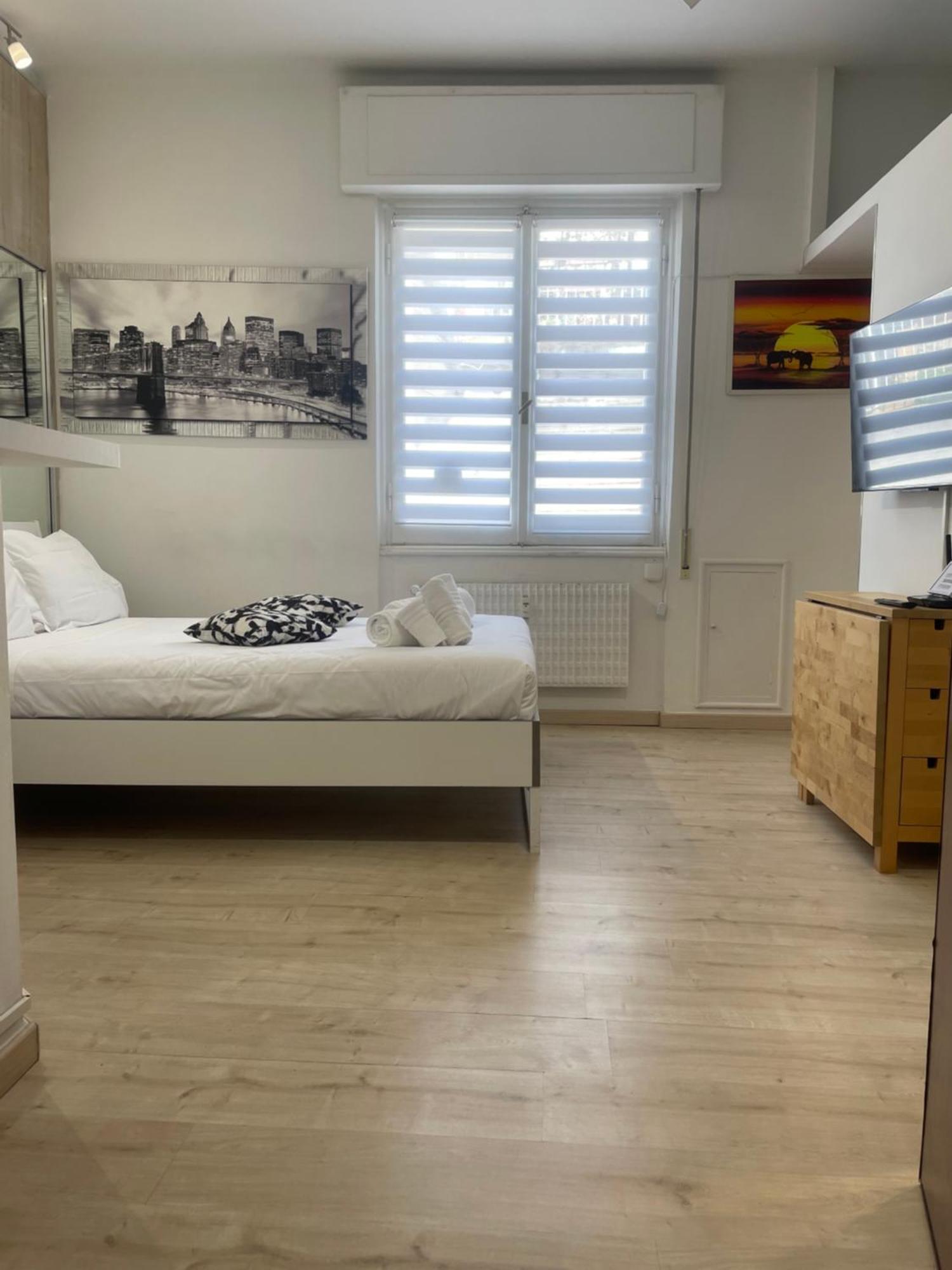 Apartment Living *